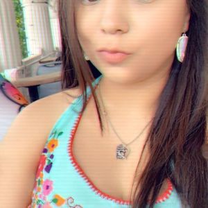 Meet your Posher, Leandra